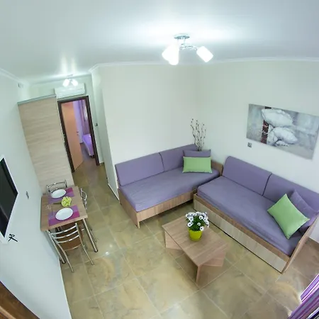 Apartman Anthemida *