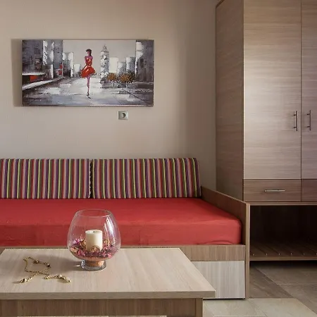 Anthemida Apartman *