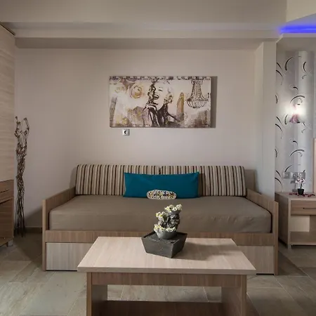 Anthemida Apartman *